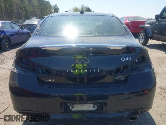 2015 Infiniti Q40 with VIN JN1CV6AR9FM521804, listed as a IAAI auction lot 41910078 with 51,683 mi miles. Bid and sale history available at carsss.com. Image 17.