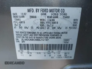 2008 Lincoln MKX with VIN 2LMDU68C98BJ12197, listed as a IAAI auction lot 41883988 with 147,142 mi miles. Bid and sale history available at carsss.com. Image 9.