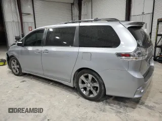 2011 Toyota Sienna SE with VIN 5TDXK3DC0BS063470, listed as a Copart auction lot 48804635 with 203,675 mi miles and Salvage Title. Bid and sale history available at carsss.com. Image 2.