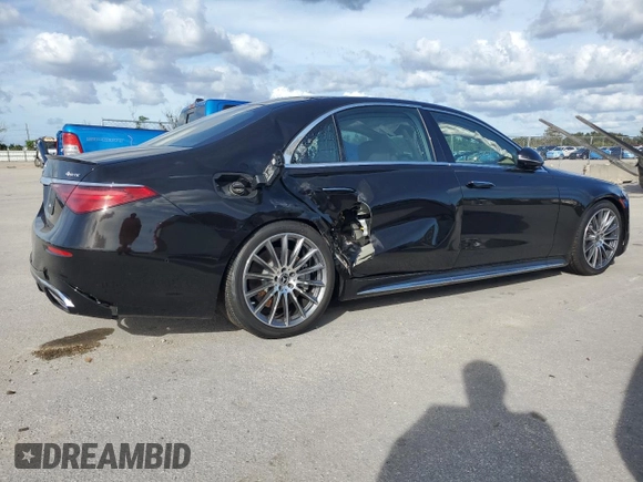 2024 Mercedes-Benz S 580e with VIN W1K6G6KB9RA287889, listed as a Copart auction lot 79701824 with 165 mi miles and Salvage Title. Bid and sale history available at DreamBid. Image 3.
