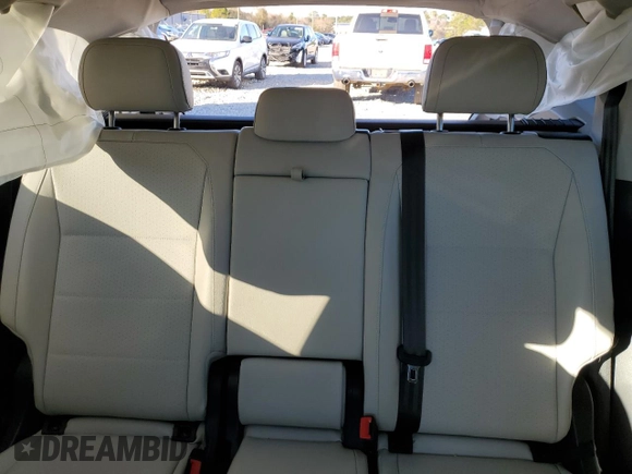 2018 Volkswagen Tiguan SEL z VIN 3VV3B7AX3JM047891, wystawiony jako Copart lot #41615545 z przebiegiem 63 995 mil mil oraz Szkoda całkowita • Salvage title. Historia ofert i sprzedaży dostępna na DreamBid. Obrazek 10.