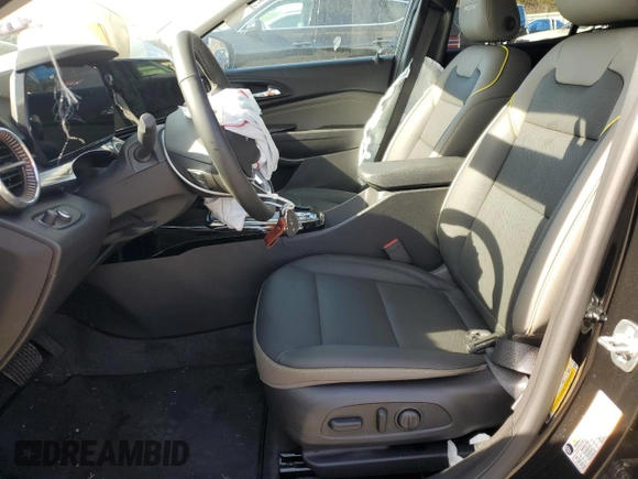 2025 Chevrolet Trax ACTIV with VIN KL77LKEP9SC098581, listed as a Copart auction lot 54401535 with 1,463 mi miles and Salvage Title. Bid and sale history available at carsss.com. Image 7.