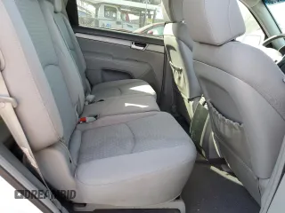 2009 Kia Borrego EX with VIN KNDJH741195016118, listed as a Copart auction lot 50418995 with 176,968 mi miles and Salvage Title. Bid and sale history available at carsss.com. Image 11.