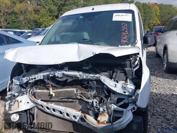 2019 Ford Transit Connect XL with VIN NM0LS6E70K1415846, listed as a IAAI auction lot 40646557 with 67,152 mi miles and . Bid and sale history available at DreamBid. Image 6.