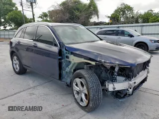 2018 Mercedes-Benz GLC 300 z VIN WDC0G4JB5JV078484, wystawiony jako Copart lot #58622385 z przebiegiem 75 949 mil mil oraz Szkoda całkowita • Salvage title. Historia ofert i sprzedaży dostępna na DreamBid. Obrazek 4.