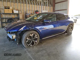 2023 Kia EV6 Wind with VIN KNDC34LA0P5611269, listed as a Copart auction lot 76161404 with 20,178 mi miles and Clean Title. Bid and sale history available at carsss.com. Image 1.