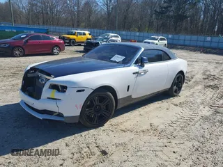 2018 Rolls-Royce Dawn z VIN SCA666D52JU115704, wystawiony jako IAAI lot #41816328 z przebiegiem 41 305 mil mil oraz . Historia ofert i sprzedaży dostępna na DreamBid. Obrazek 2.