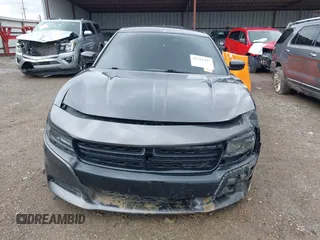 2017 Dodge Charger R/T z VIN 2C3CDXCTXHH667525, wystawiony jako IAAI lot #42212425 z przebiegiem 88 170 mil mil oraz . Historia ofert i sprzedaży dostępna na DreamBid. Obrazek 13.