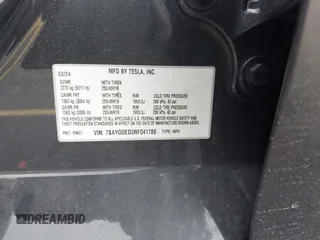 2024 Tesla Model Y z VIN 7SAYGDED3RF041788, wystawiony jako IAAI lot #42644453 z przebiegiem 22 189 mil mil oraz . Historia ofert i sprzedaży dostępna na DreamBid. Obrazek 9.