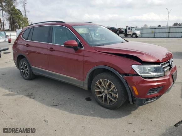 2020 Volkswagen Tiguan SE with VIN 3VV3B7AX3LM019091, listed as a Copart auction lot 43575705 with 135,578 mi miles and Salvage Title. Bid and sale history available at carsss.com. Image 4.