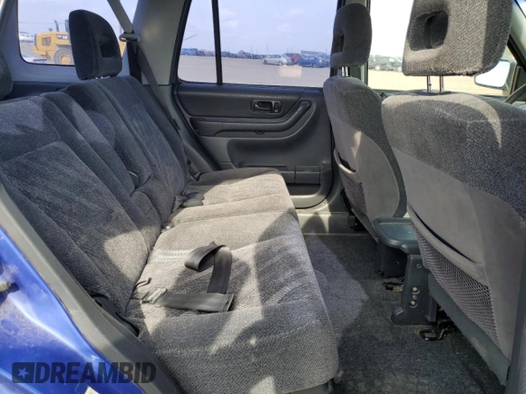 2001 Honda CR-V LX with VIN JHLRD17421C802031, listed as a Copart auction lot 68286954 with 366,716 mi miles and Clean Title. Bid and sale history available at carsss.com. Image 11.