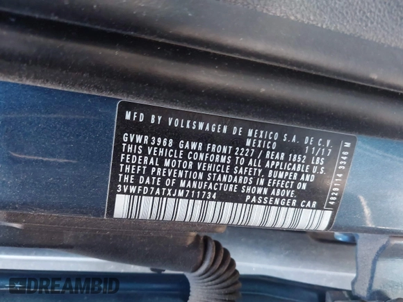 2018 Volkswagen Beetle S z VIN 3VWFD7ATXJM711734, wystawiony jako IAAI lot #41704497 z przebiegiem 66 702 mil mil oraz . Historia ofert i sprzedaży dostępna na DreamBid. Obrazek 9.