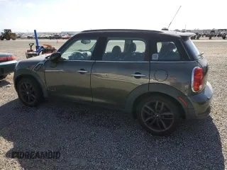 2011 MINI Countryman S with VIN WMWZC5C54BWL52742, listed as a Copart auction lot 54376635 with 124,887 mi miles and Clean Title. Bid and sale history available at DreamBid. Image 2.