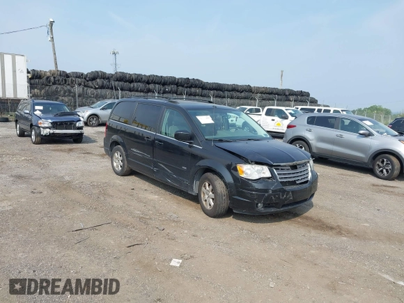 2008 Chrysler Town & Country Touring z VIN 2A8HR54P48R765302, wystawiony jako IAAI lot #42487816 z przebiegiem 128 761 mil mil oraz . Historia ofert i sprzedaży dostępna na DreamBid. Obrazek 1.