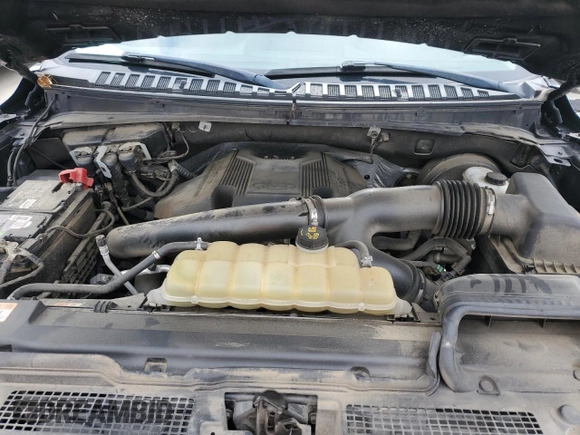 2020 Ford Expedition Max Limited с VIN 1FMJK1KT7LEA47024, выставлен на аукционе Copart как лот 85666204 с пробегом 180 798 миль миль и Списание • Salvage title. История ставок и продаж доступна на DreamBid. Изображение 12.
