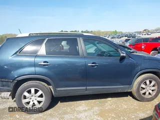 2011 Kia Sorento LX with VIN 5XYKT4A22BG123397, listed as a IAAI auction lot 41890456 with 173,669 mi miles. Bid and sale history available at carsss.com. Image 13.