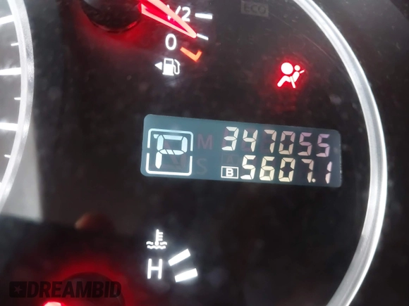 2017 Nissan Quest SV z VIN JN8AE2KP7H9170041, wystawiony jako IAAI lot #41760437 z przebiegiem 347 055 mil mil oraz . Historia ofert i sprzedaży dostępna na DreamBid. Obrazek 16.