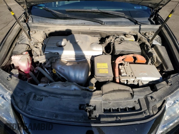 2014 Lexus ES 300h z VIN JTHBW1GG9E2071885, wystawiony jako Copart lot #61654645 z przebiegiem 156 595 mil mil oraz Szkoda całkowita • Salvage title. Historia ofert i sprzedaży dostępna na DreamBid. Obrazek 11.