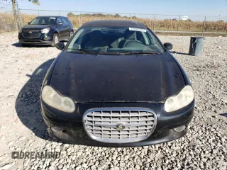 2002 Chrysler Concorde LX z VIN 2C3HD46R72H178107, wystawiony jako Copart lot #76949504 z przebiegiem 72 289 mil mil oraz Szkoda całkowita • Salvage title. Historia ofert i sprzedaży dostępna na DreamBid. Obrazek 5.