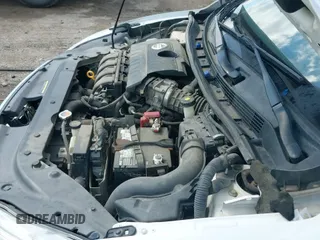2014 Nissan Sentra SV с VIN 3N1AB7AP2EY297954, выставлен на аукционе IAAI как лот 43262448 с пробегом 127 158 миль миль и . История ставок и продаж доступна на DreamBid. Изображение 19.