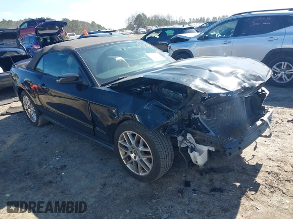 2012 Ford Mustang V6 with VIN 1ZVBP8EM6C5220391, listed as a IAAI auction lot 41596317 with 144,165 mi miles and . Bid and sale history available at DreamBid. Image 1.