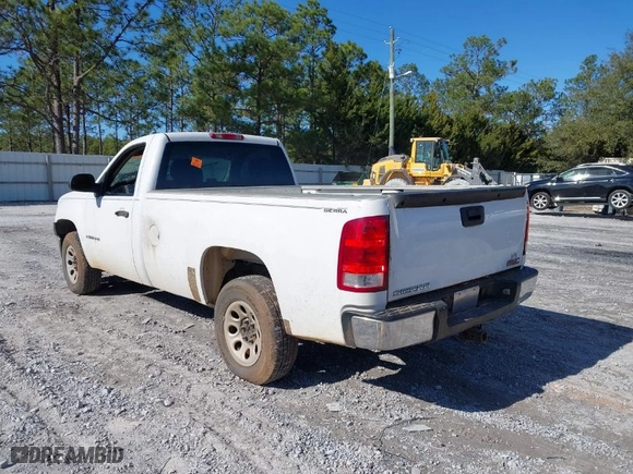 2007 GMC Sierra 1500 Classic Work Truck with VIN 1GTEC14X07Z634926, listed as a IAAI auction lot 41281354 with 1 mi miles. Bid and sale history available at carsss.com. Image 3.