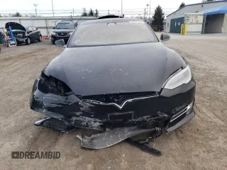 2020 Tesla Model S Performance with VIN 5YJSA1E46LF371225, listed as a Copart auction lot 86271744 with 20,045 mi miles and Salvage title. Bid and sale history available at DreamBid. Image 5.