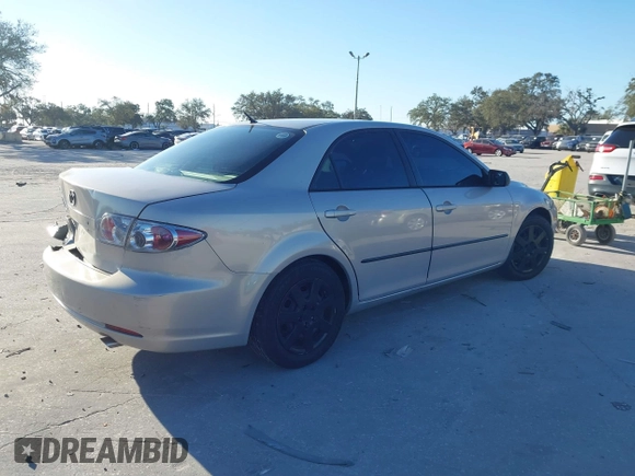 2007 Mazda 6 i Sport VE with VIN 1YVHP80C375M19832, listed as a IAAI auction lot 41309583 with 236,940 mi miles and . Bid and sale history available at carsss.com. Image 4.