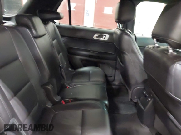2014 Ford Explorer XLT with VIN 1FM5K8D82EGC13413, listed as a IAAI auction lot 41583376 with 138,890 mi miles and . Bid and sale history available at carsss.com. Image 8.