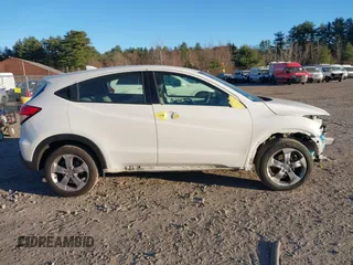 2021 Honda HR-V LX with VIN 3CZRU6H36MM738069, listed as a IAAI auction lot 40893571 with 68,172 mi miles. Bid and sale history available at carsss.com. Image 14.