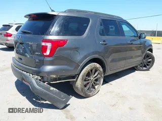 2019 Ford Explorer XLT с VIN 1FM5K8D89KGA52506, выставлен на аукционе IAAI как лот 42509598 с пробегом 143 292 миль миль и . История ставок и продаж доступна на DreamBid. Изображение 4.