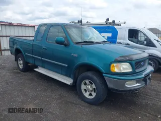 1997 Ford F-150 XL с VIN 1FTDX18W6VKD30779, выставлен на аукционе IAAI как лот 42581834 с пробегом 228 598 миль миль и . История ставок и продаж доступна на DreamBid. Изображение 1.