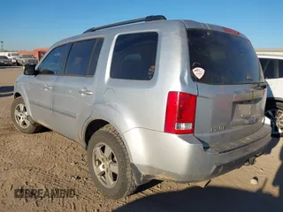 2011 Honda Pilot EX-L with VIN 5FNYF3H68BB020464, listed as a IAAI auction lot 41259261 with 223,069 mi miles and . Bid and sale history available at DreamBid. Image 3.