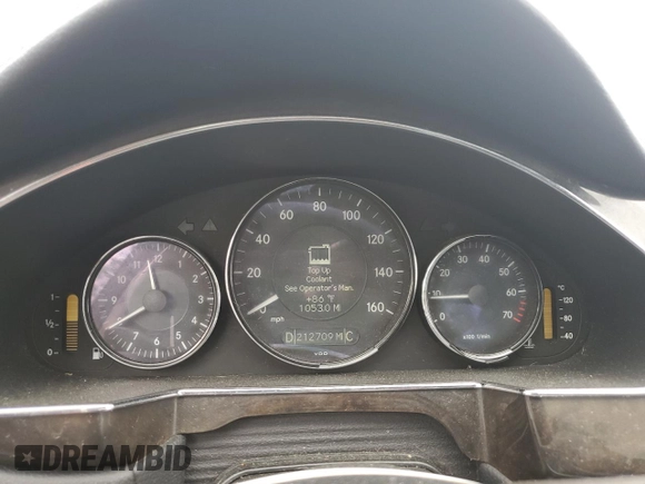 2008 Mercedes-Benz CLS 550 z VIN WDDDJ72X98A131361, wystawiony jako Copart lot #52164835 z przebiegiem 212 709 mil mil oraz Szkoda całkowita • Salvage title. Historia ofert i sprzedaży dostępna na DreamBid. Obrazek 9.