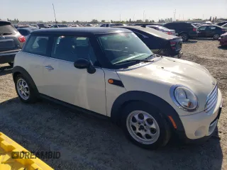 2013 MINI Cooper Hardtop with VIN WMWSU3C55DT678850, listed as a Copart auction lot 54040175 with 148,453 mi miles and Clean Title. Bid and sale history available at carsss.com. Image 4.