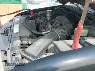 2000 Chevrolet Blazer LT with VIN 1GNDT13W8Y2381912, listed as a IAAI auction lot 42083991 with 69,983 mi miles and . Bid and sale history available at DreamBid. Image 12.