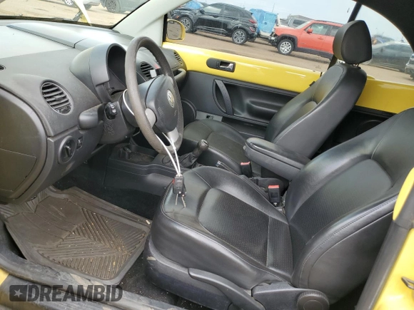 2007 Volkswagen Beetle with VIN 3VWPF31Y97M421884, listed as a Copart auction lot 51104055 with 99,372 mi miles and Clean title. Bid and sale history available at DreamBid. Image 7.