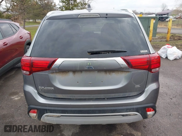 2020 Mitsubishi Outlander ES z VIN JA4AZ3A34LZ021352, wystawiony jako IAAI lot #41853465 z przebiegiem 92 412 mil mil oraz . Historia ofert i sprzedaży dostępna na DreamBid. Obrazek 16.