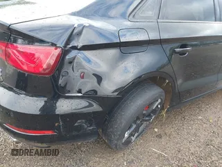 2016 Audi A3 Premium z VIN WAUB8GFF7G1075091, wystawiony jako IAAI lot #42189496 z przebiegiem 98 761 mil mil oraz . Historia ofert i sprzedaży dostępna na DreamBid. Obrazek 6.