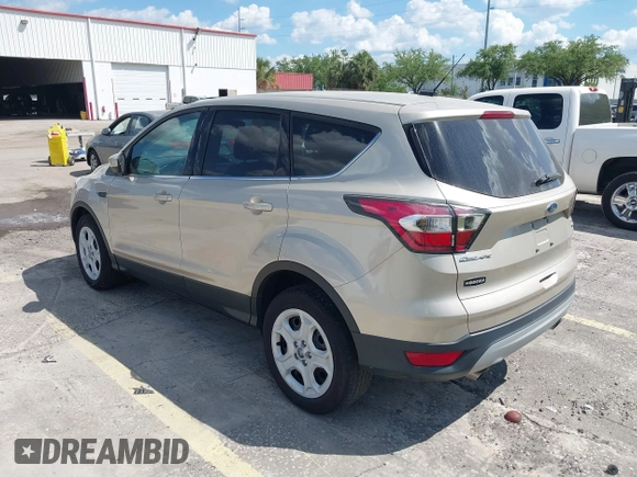 2017 Ford Escape SE with VIN 1FMCU9G91HUA59715, listed as a IAAI auction lot 41876126 with 44,929 mi miles. Bid and sale history available at carsss.com. Image 3.