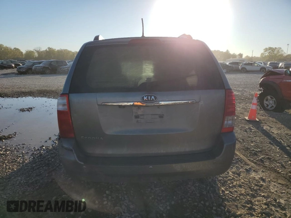 2011 Kia Sedona LX with VIN KNDMG4C72C6427193, listed as a Copart auction lot 75255274 with 350,936 mi miles and Salvage Title. Bid and sale history available at carsss.com. Image 6.