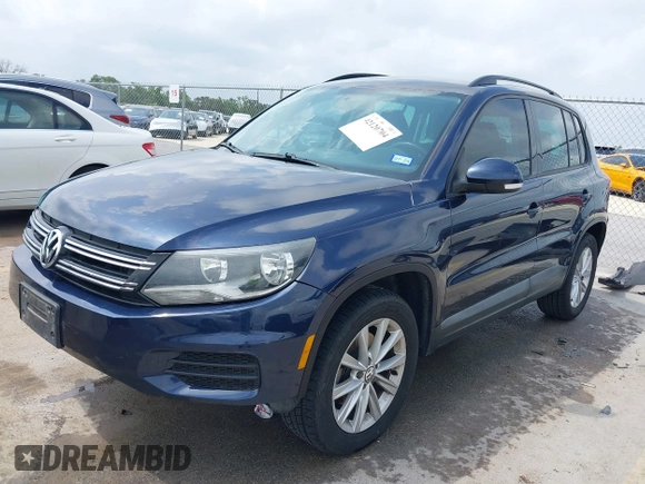 2015 Volkswagen Tiguan SE with VIN WVGAV7AX1FW508313, listed as a IAAI auction lot 42120704 with 136,405 mi miles and . Bid and sale history available at DreamBid. Image 17.