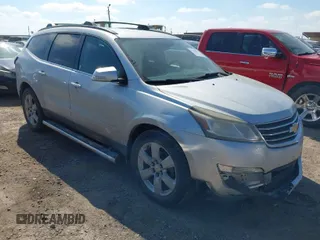 2016 Chevrolet Traverse LT with VIN 1GNKRGKD3GJ176589, listed as a IAAI auction lot 41489907 with 195,141 mi miles. Bid and sale history available at carsss.com. Image 1.