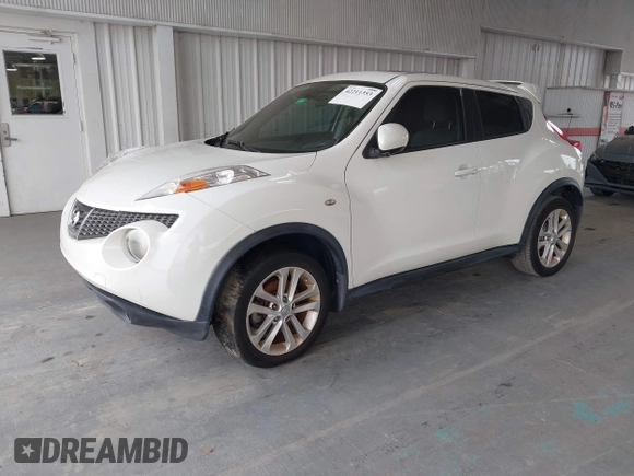2011 Nissan Juke SV with VIN JN8AF5MR3BT014165, listed as a IAAI auction lot 42211353 with 125,731 mi miles and . Bid and sale history available at carsss.com. Image 2.