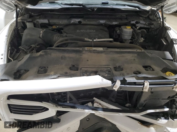 2018 Ram 2500 Laramie with VIN 3C6UR5NJ1JG342051, listed as a Copart auction lot 43934255 with 82,000 mi miles and Salvage title. Bid and sale history available at DreamBid. Image 11.