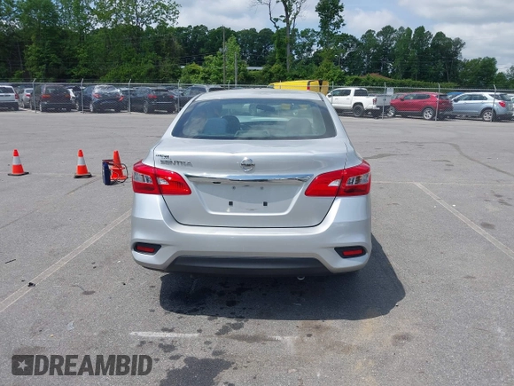 2019 Nissan Sentra S z VIN 3N1AB7AP6KY205658, wystawiony jako IAAI lot #42151392 z przebiegiem 80 395 mil mil oraz . Historia ofert i sprzedaży dostępna na DreamBid. Obrazek 16.