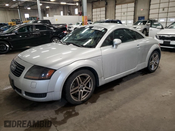 2001 Audi TT with VIN TRUWT28N011004306, listed as a Copart auction lot 86205014 with 119,434 mi miles and Clean Title. Bid and sale history available at carsss.com. Image 1.