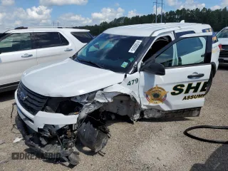 2017 Ford Police Interceptor Utility с VIN 1FM5K8ARXHGB83143, выставлен на аукционе Copart как лот 61688935 с пробегом Не указан миль и Списание • Salvage title. История ставок и продаж доступна на DreamBid. Изображение 1.