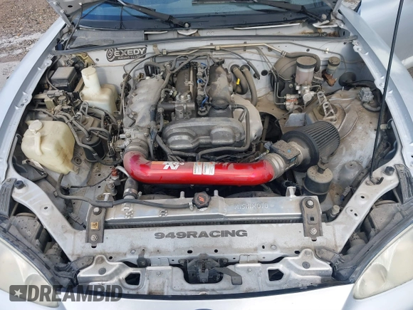 2002 Mazda MX-5 Miata Cloth with VIN JM1NB353X20223041, listed as a IAAI auction lot 41740060 with 177,934 mi miles and . Bid and sale history available at DreamBid. Image 10.