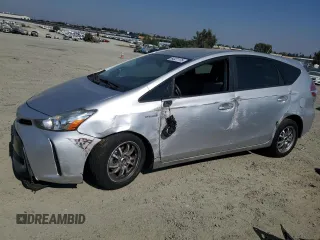 2015 Toyota Prius Two with VIN JTDZN3EU7FJ038933, listed as a Copart auction lot 64321175 with 138,478 mi miles and Salvage title. Bid and sale history available at DreamBid. Image 1.
